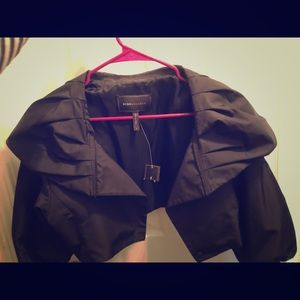 Black BCBG fancy puffer crop